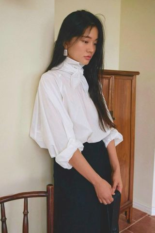 白色
