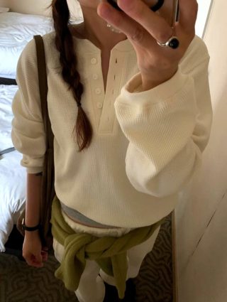 白色
