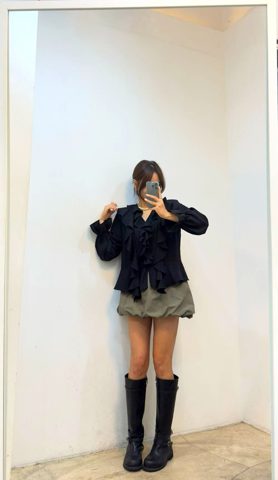 军绿色