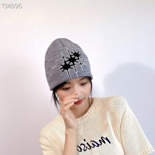 灰色