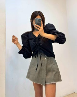 灰色