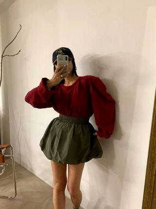红色
