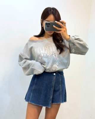 灰色