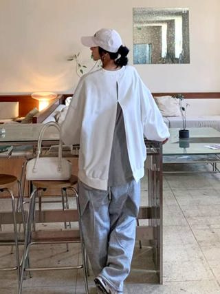 白色