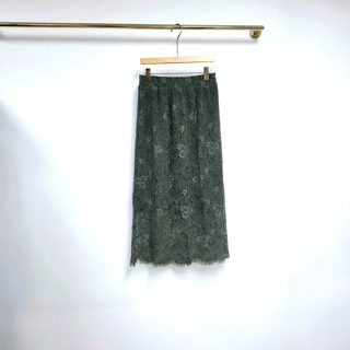 军绿色