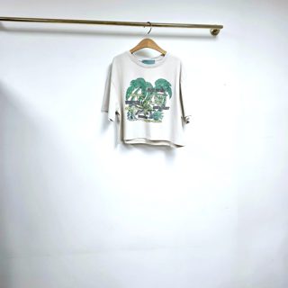 红色