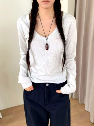 灰色