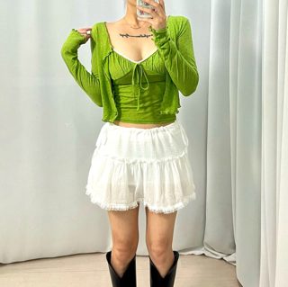 绿色