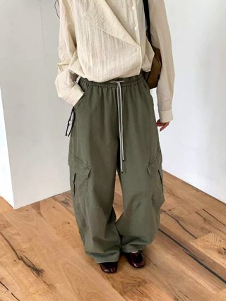 军绿色