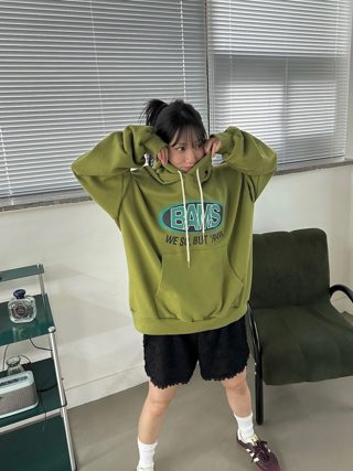 军绿色