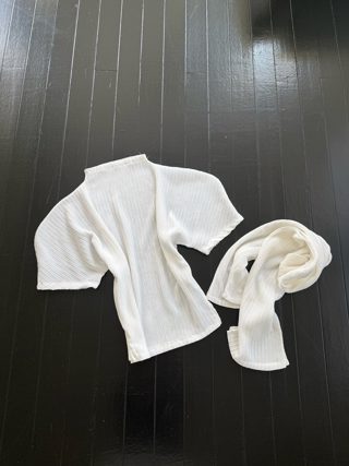 白色
