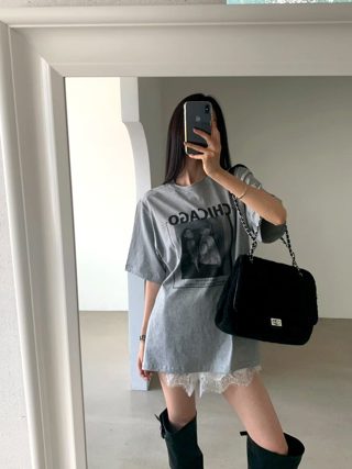 灰色