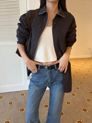 深棕色