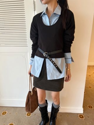 黑色