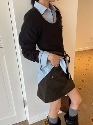 深棕色