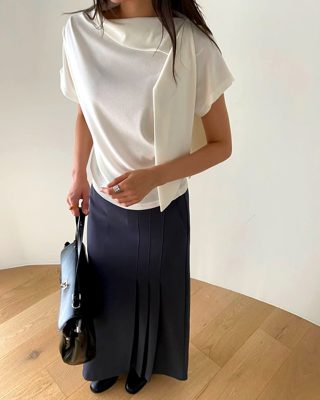 白色