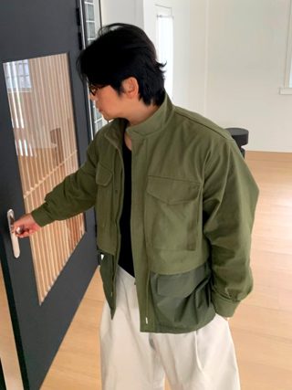 军绿色