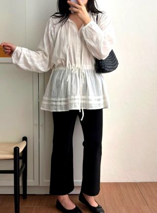 白色