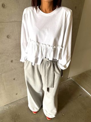 白色