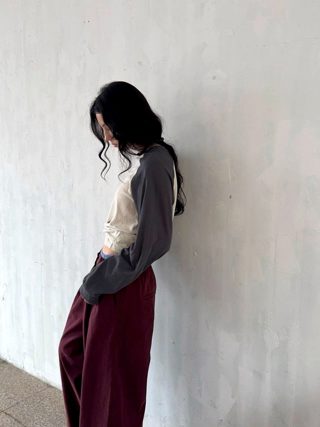 黑色