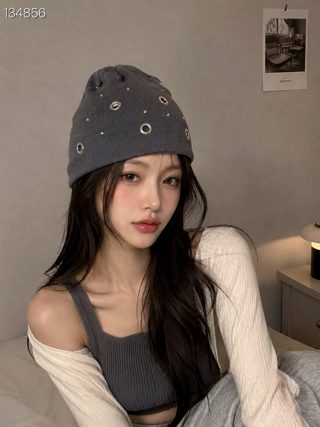 灰色