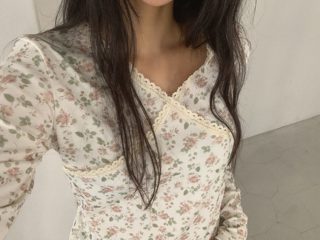 白色