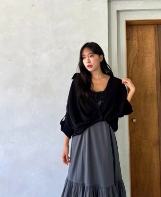黑色