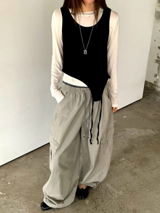 黑色