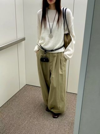 白色