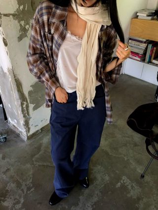 藏青色