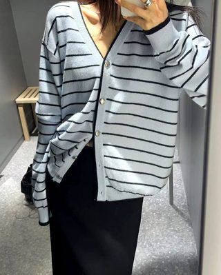 蓝色