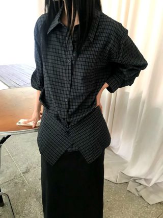 黑色