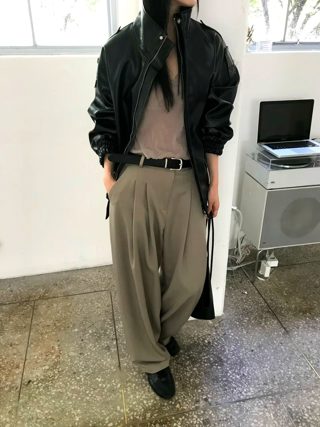 米色