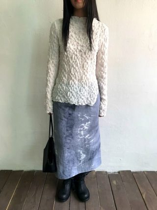 蓝色