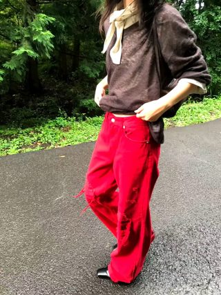 红色