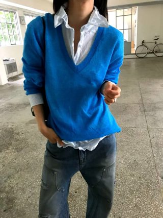 蓝色
