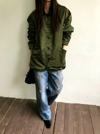 军绿色