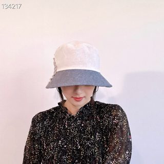 米色