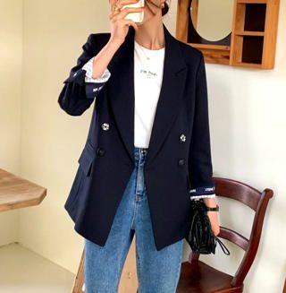 藏青色