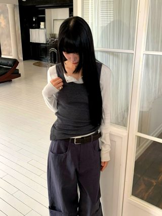 黑色