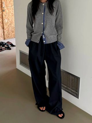 藏青色
