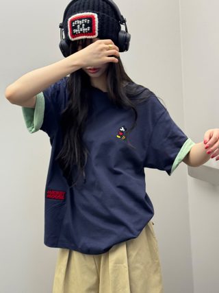 藏青色