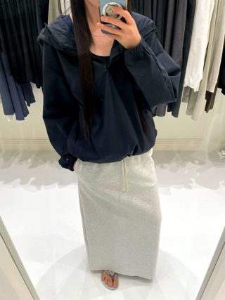 藏青色