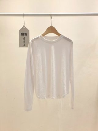 白色