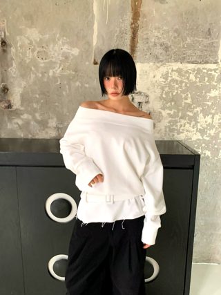 白色