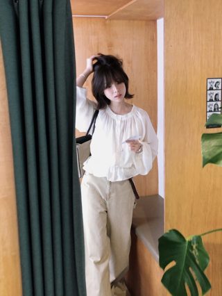白色