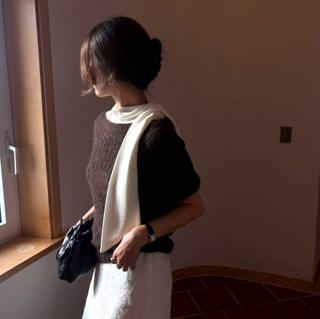 白色