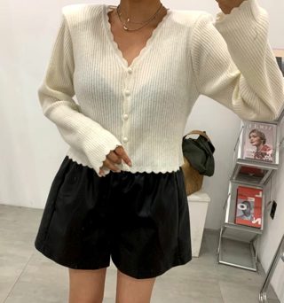浅蓝色