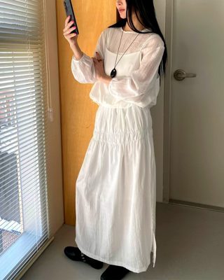 白色