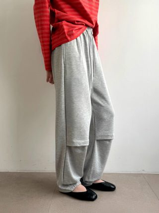 红色